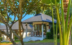 Diamond Village Pai